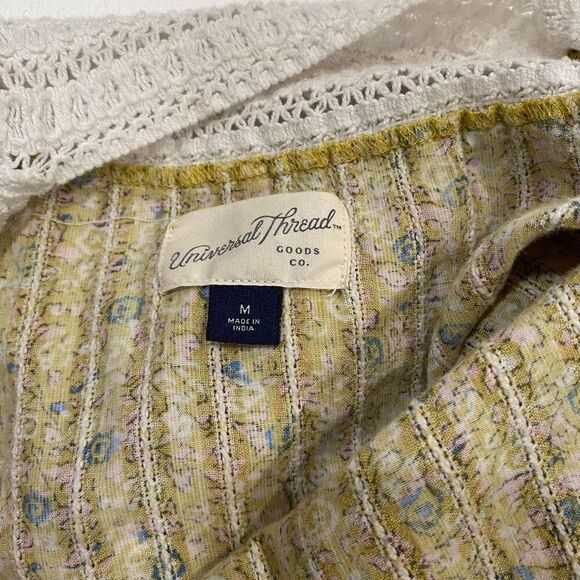 Universal Thread Yellow Floral Crochet Lace Tank Top Size M Medium Boho - Picture 3 of 5